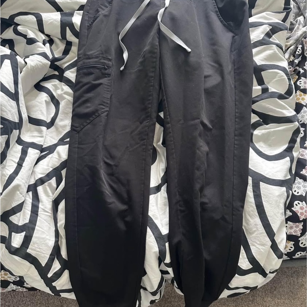 Figs Black Jogger scrubs